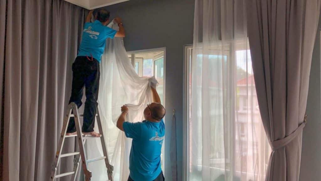 How Does Professional Curtain Installation Benefit Dubai Homes?