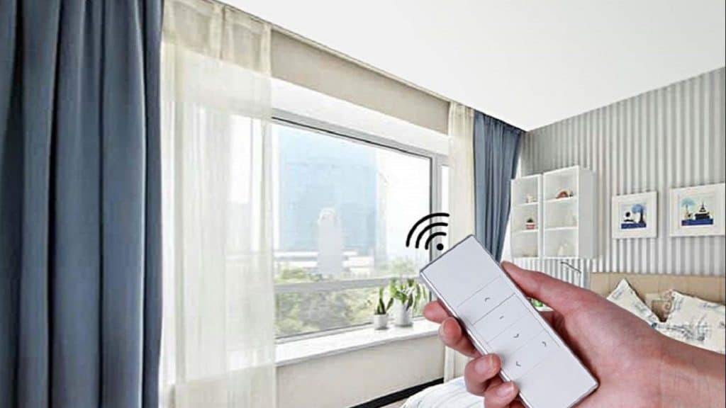 5 Benefits of Installing Automated Curtains In Your Home