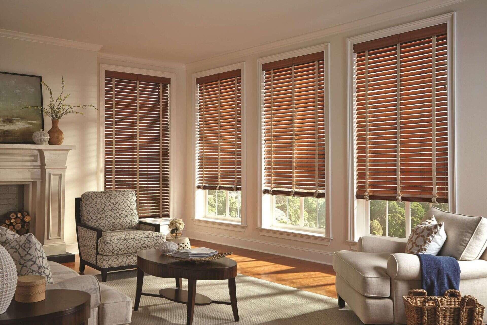 Venetian Blinds In Dubai | Leeds Furnishing